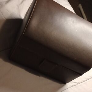 Elegant Brown Leather Men's Bag